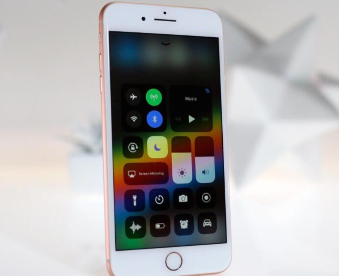 苹果iPhone SE 2屏幕分辨率是多少